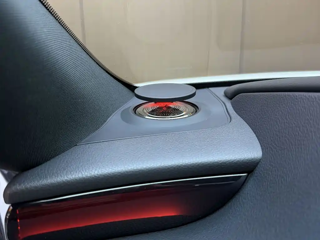 Lexus ES — миниатюра 14