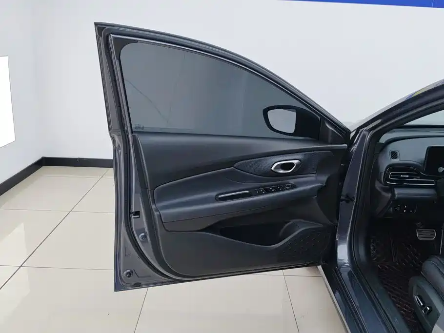 GAC Motor Shadow Leopard — миниатюра 7