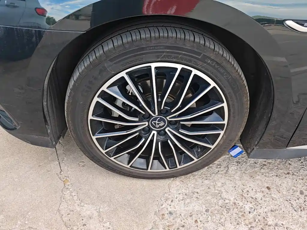 BYD Han — миниатюра 23