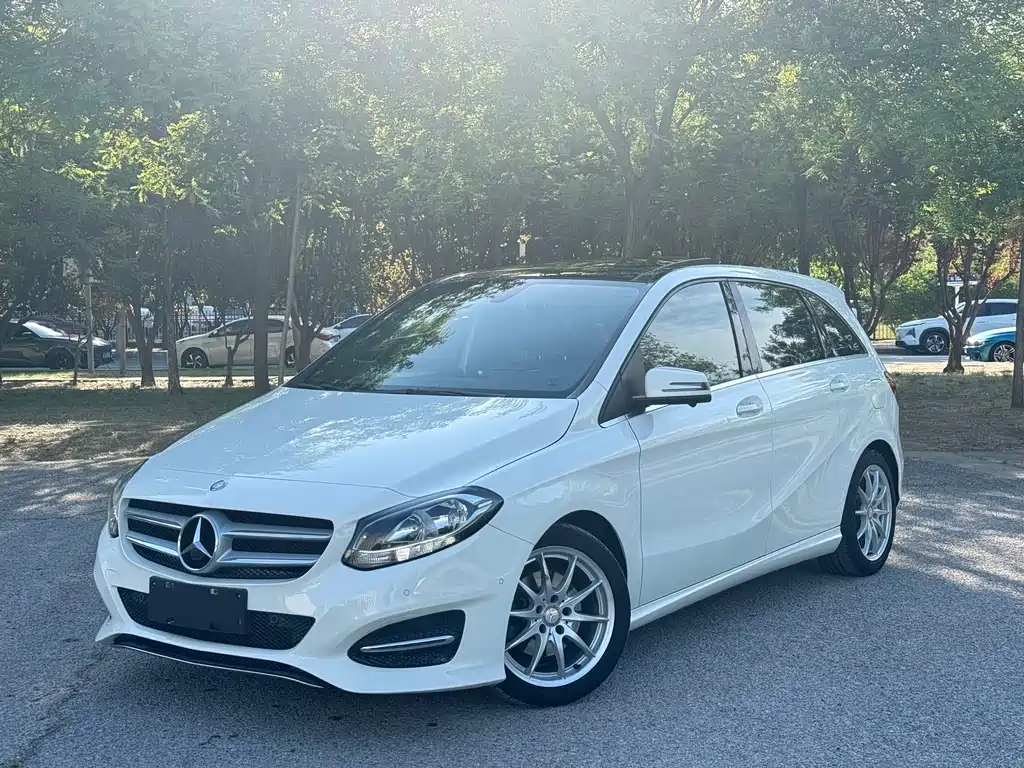 Mercedes-Benz B-Class 2015