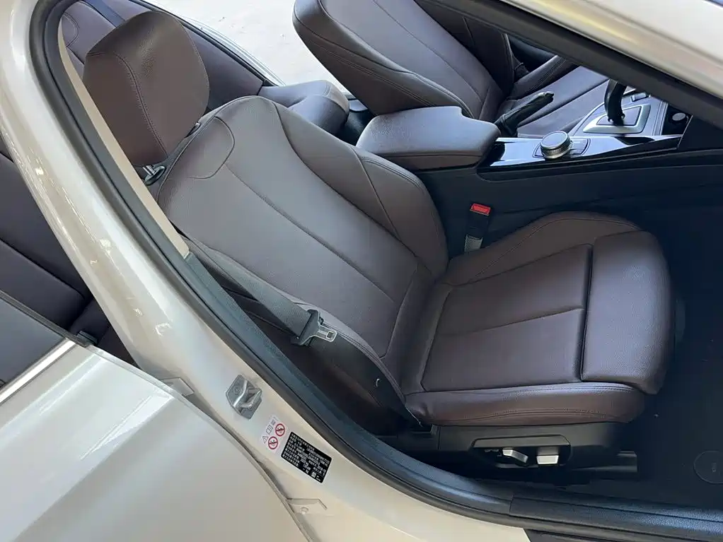 BMW 3 Series — миниатюра 20