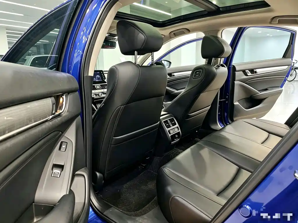 Honda Accord — миниатюра 10