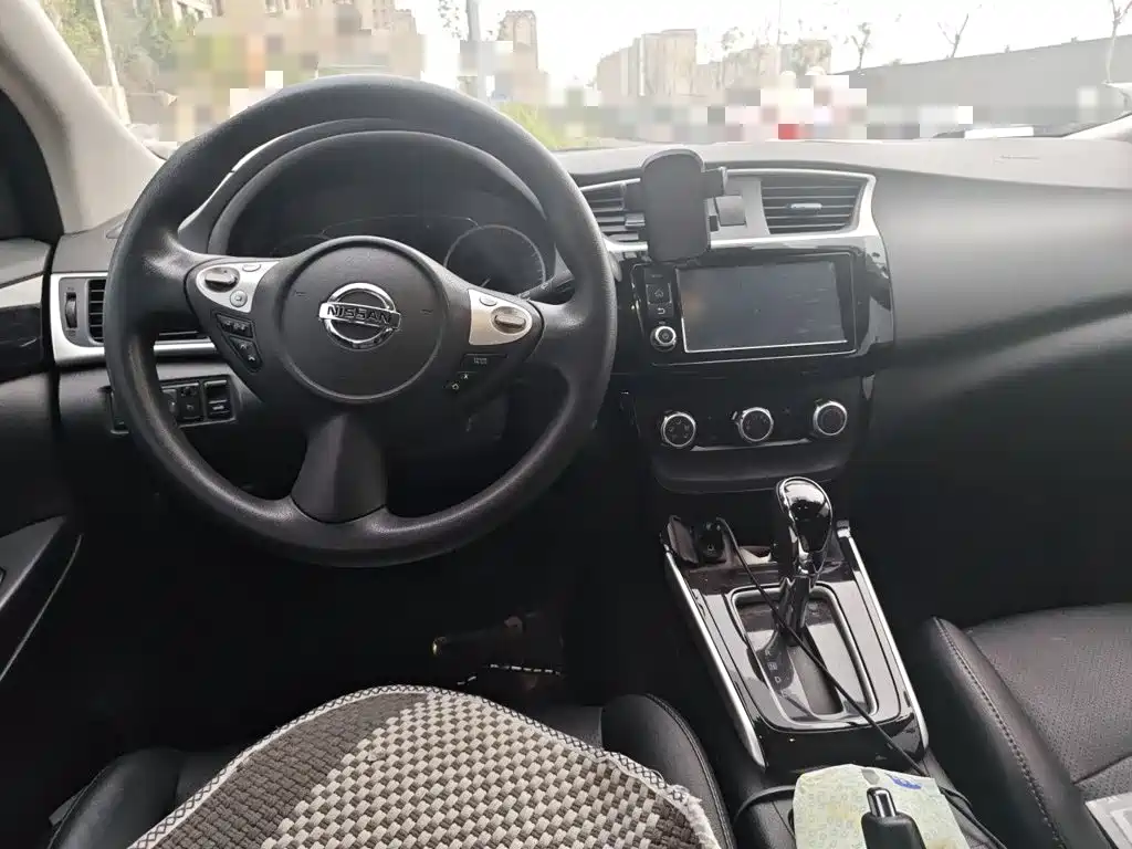 Nissan Sylphy — миниатюра 5