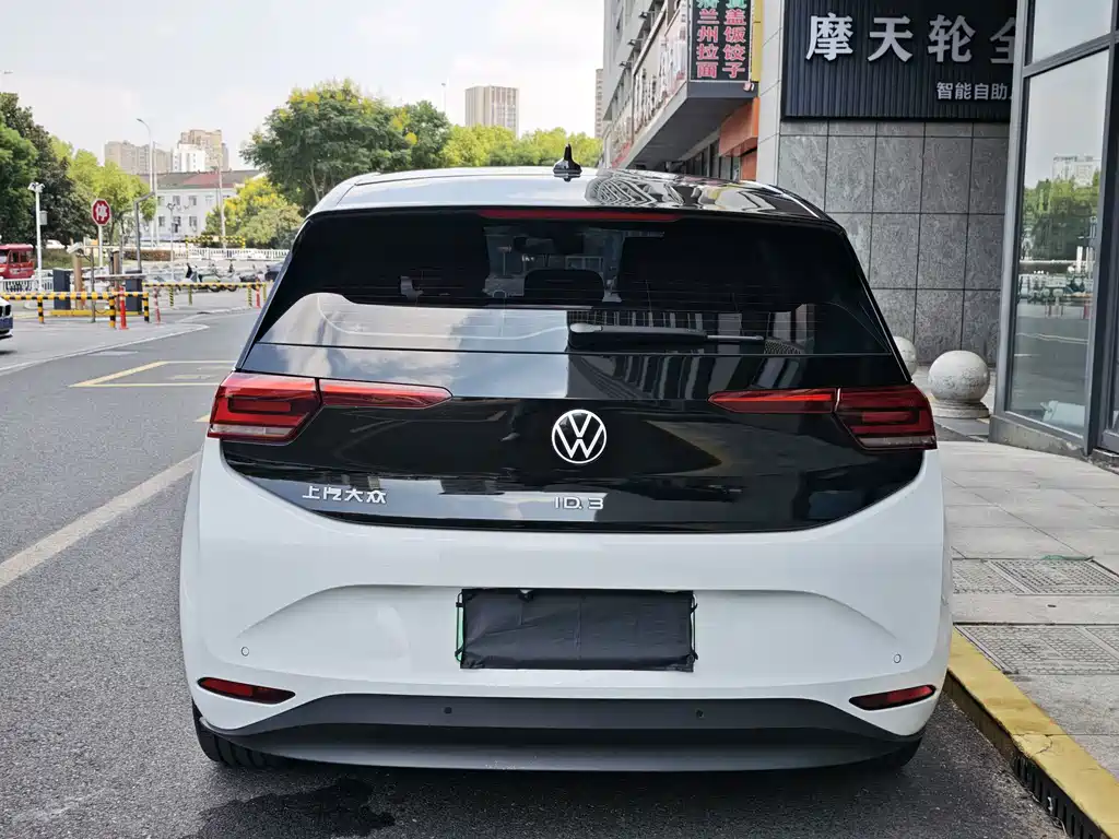 Volkswagen ID.3 — миниатюра 8