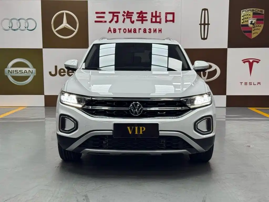Volkswagen T-Roc — миниатюра 2