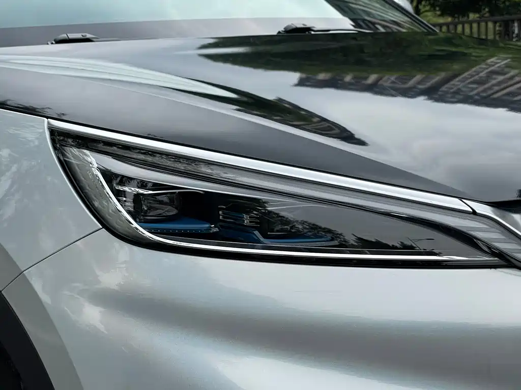 BYD Yuan Plus — миниатюра 8