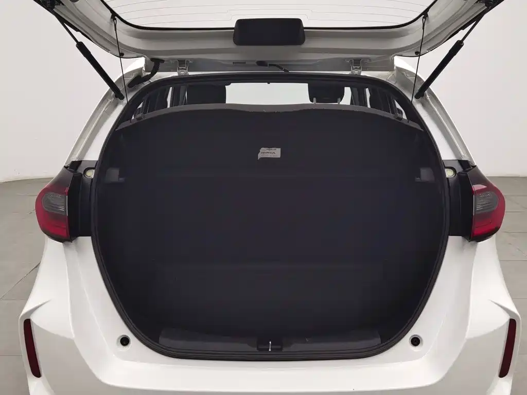 Honda Fit — миниатюра 16