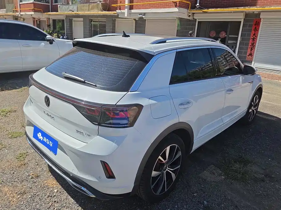 Volkswagen T-Roc — миниатюра 3