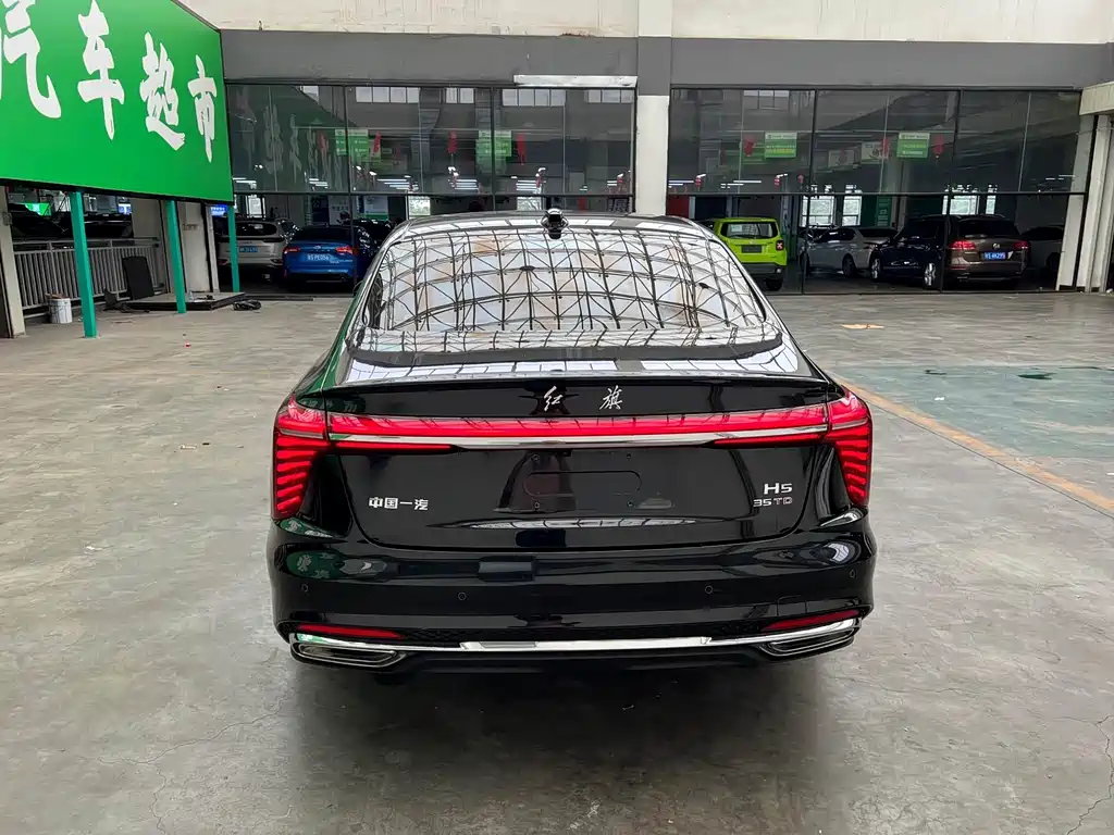 Hongqi Hongqi H5 — миниатюра 9