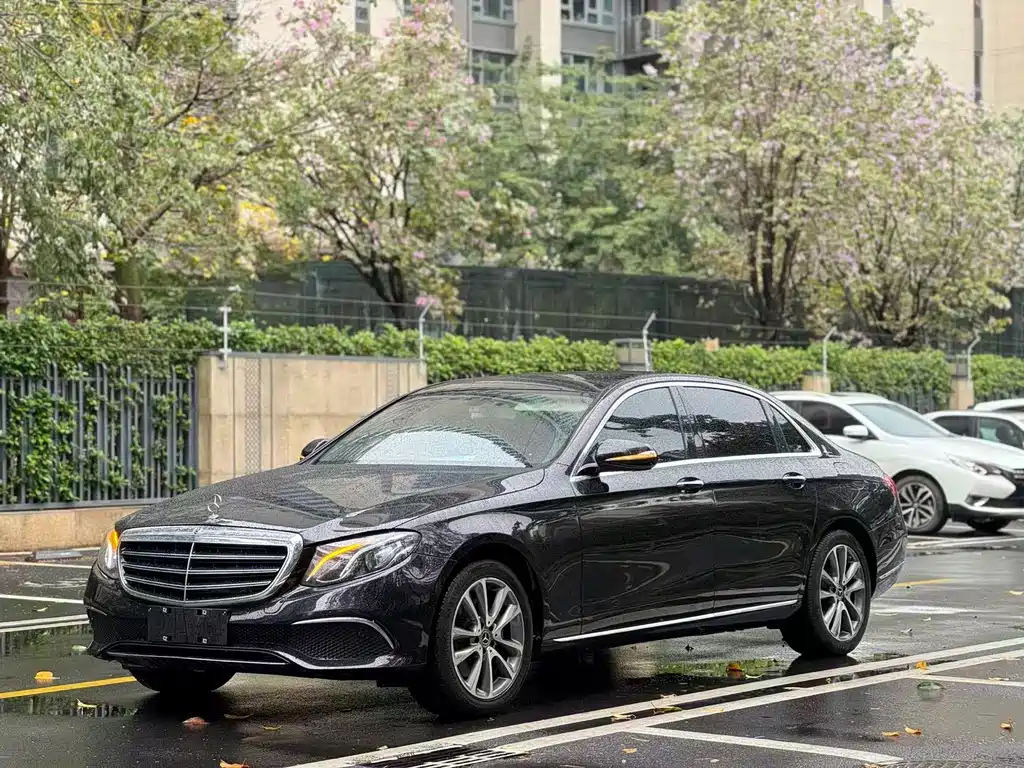 Mercedes-Benz E-Class 2020