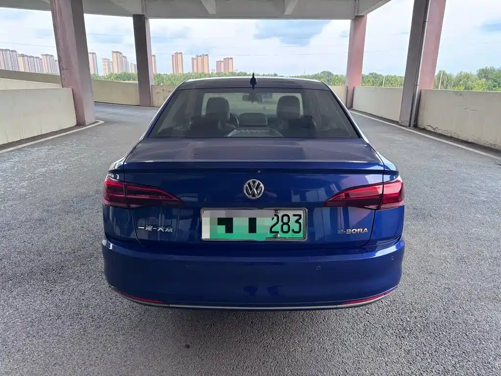 Volkswagen Bora EV — миниатюра 8