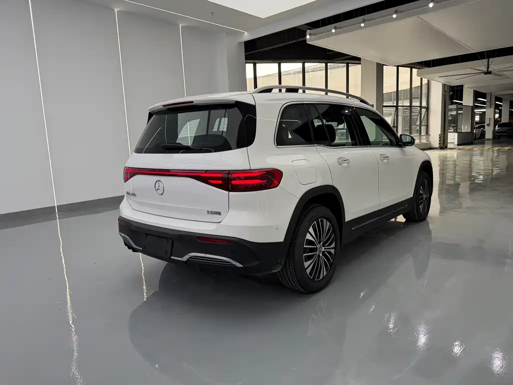 Mercedes-Benz EQB — миниатюра 16