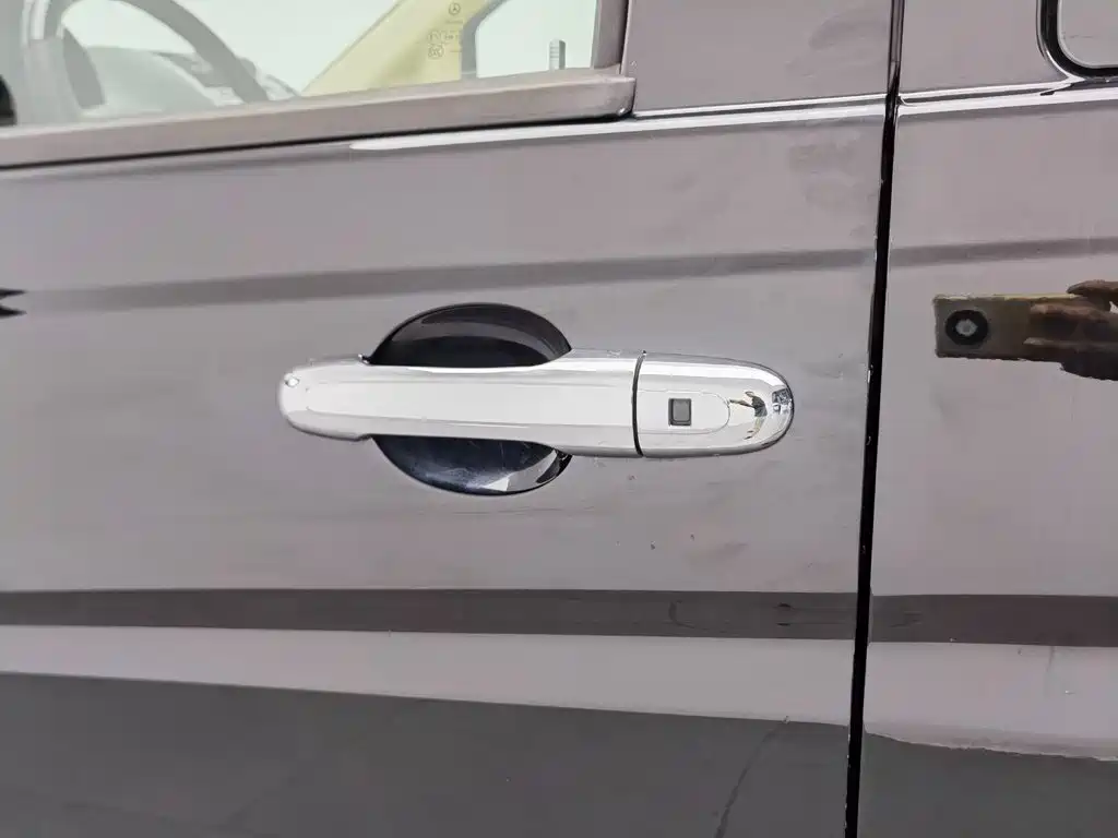 Mercedes-Benz Vito — миниатюра 16
