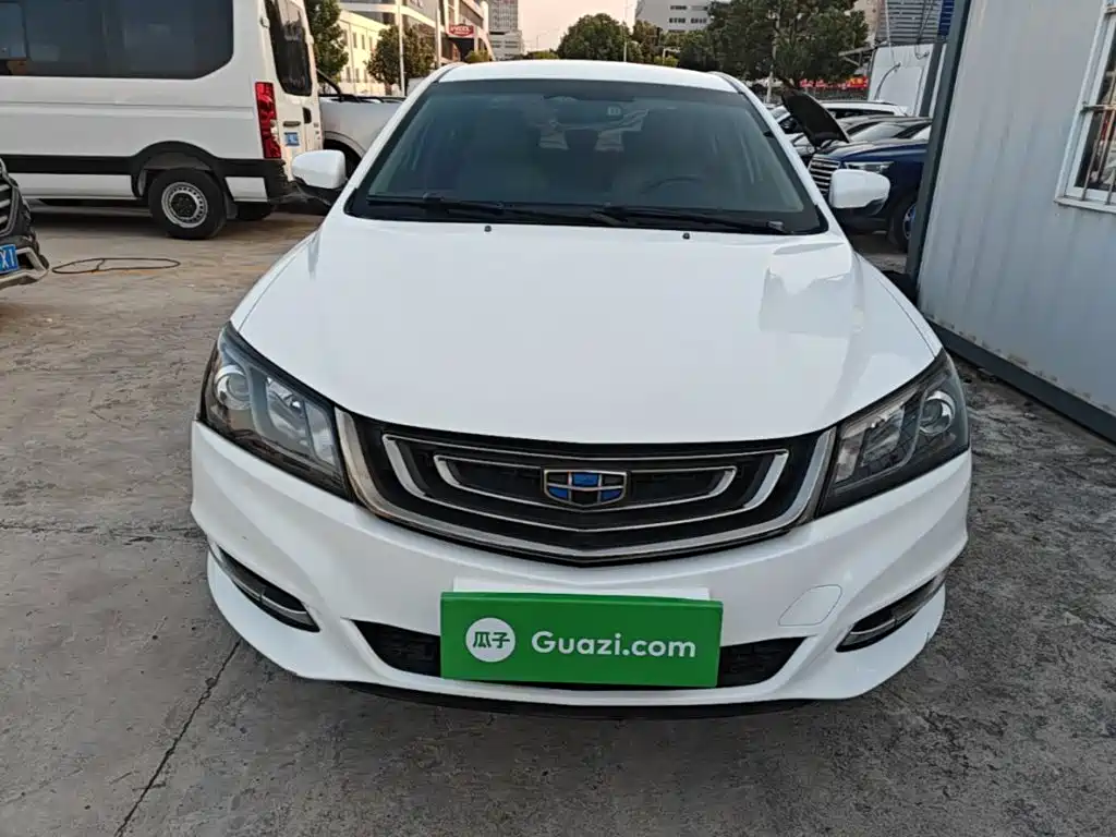 Geely Emgrand — миниатюра 3