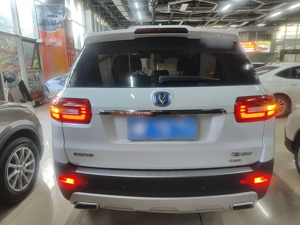 Changan CS95 — миниатюра 6