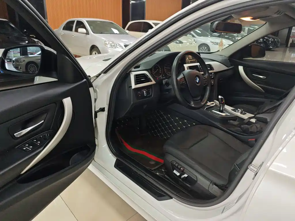 BMW 3 Series — миниатюра 16