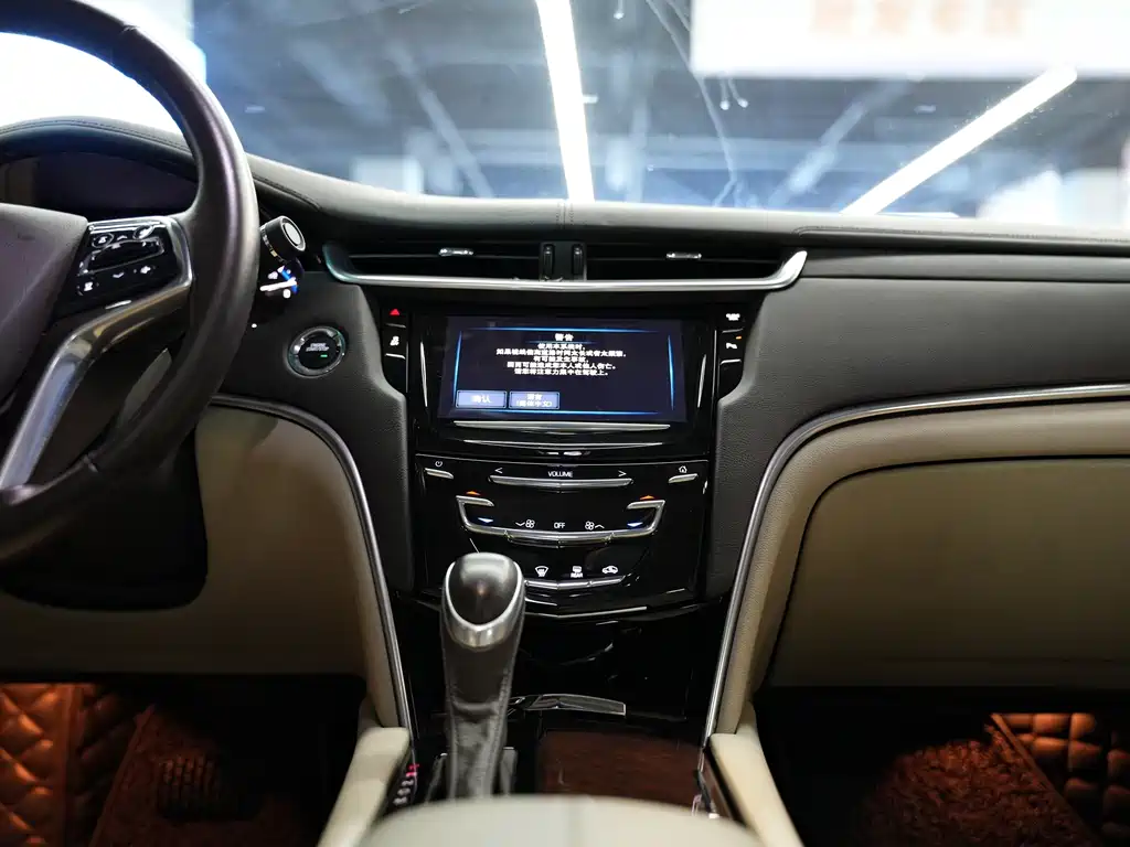 Cadillac XTS — миниатюра 18