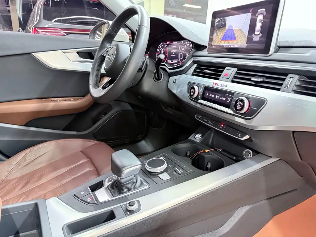 Audi A4L — миниатюра 12