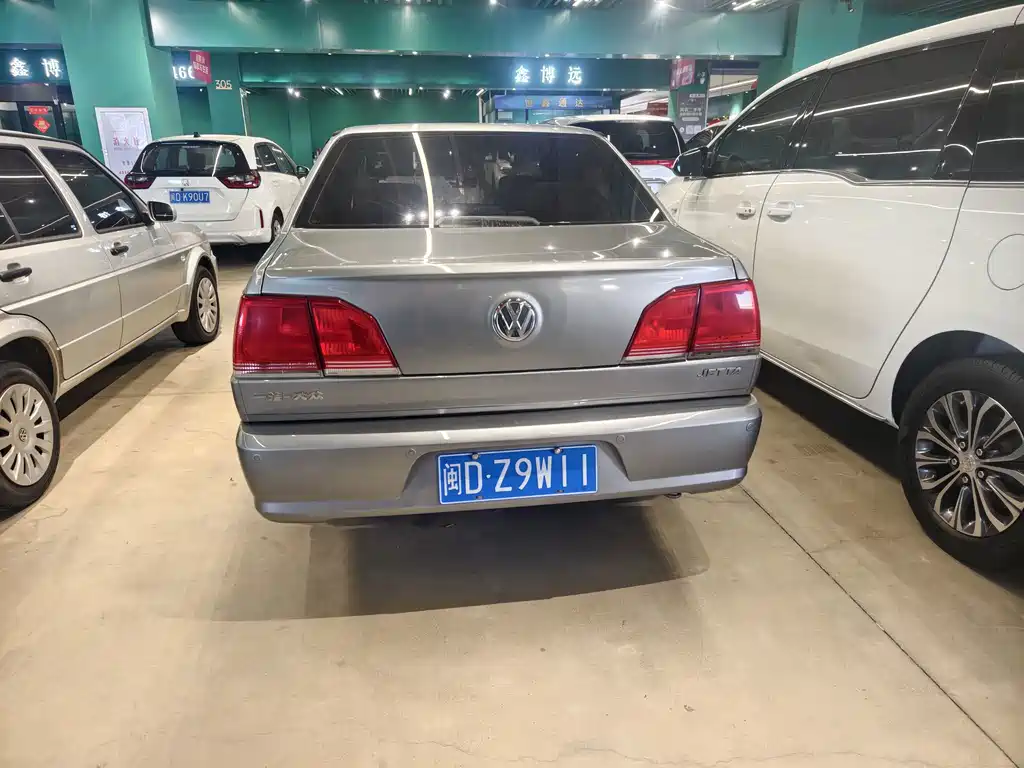 Volkswagen Jetta — миниатюра 5
