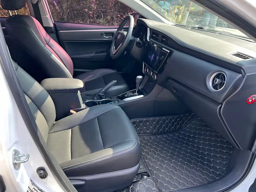 Toyota Corolla — миниатюра 12