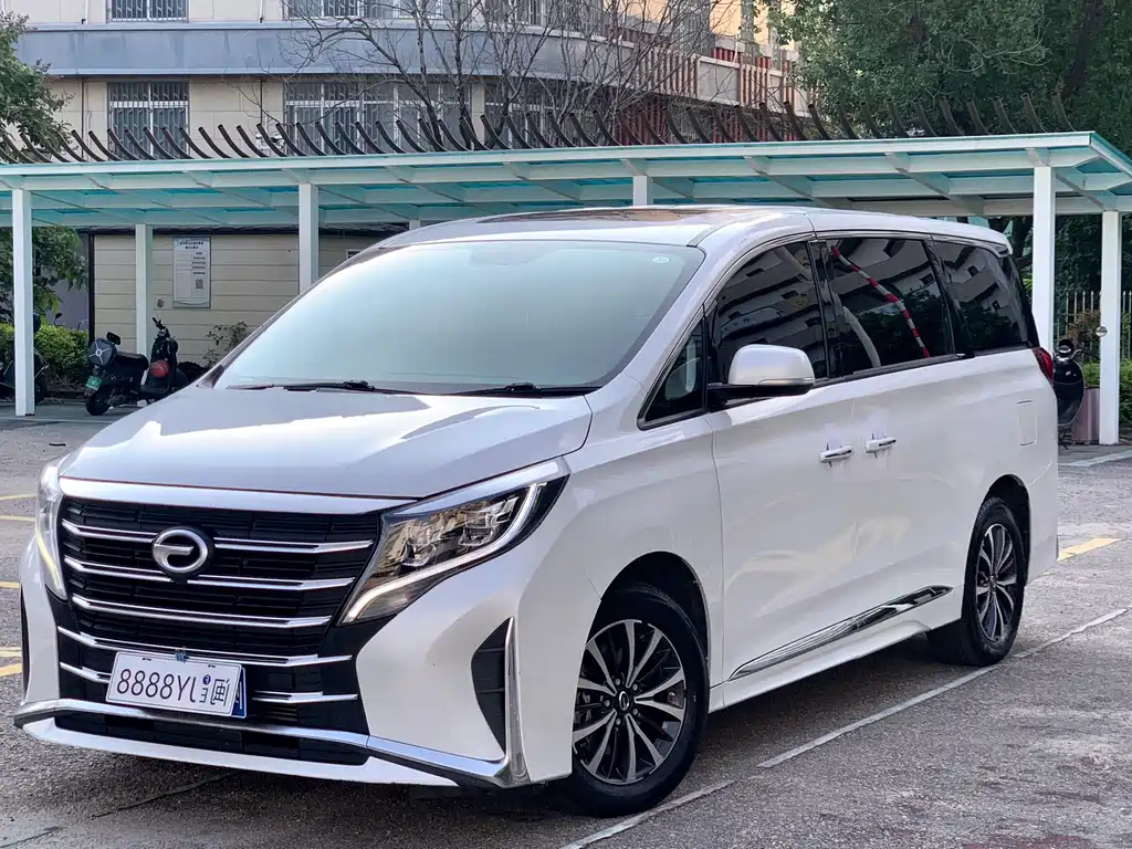 GAC TRUMPCHI M8
