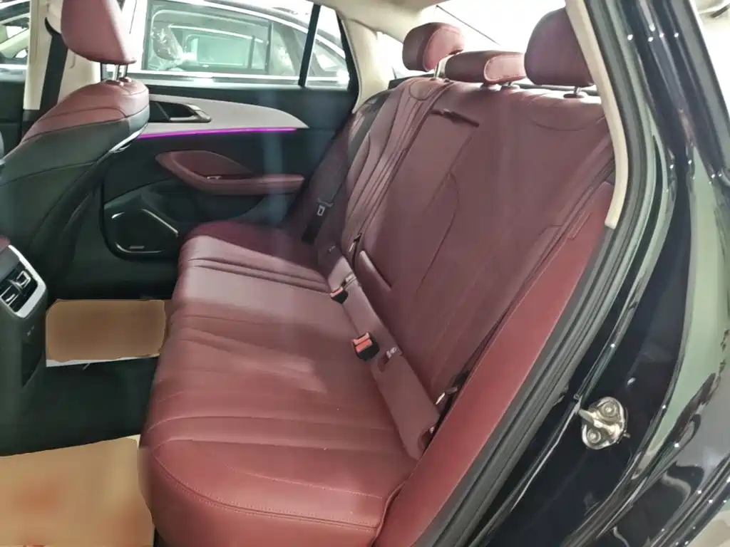 Hongqi Hongqi H5 PHEV — миниатюра 17