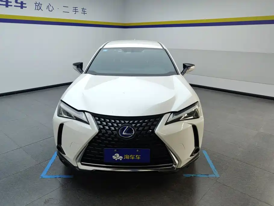 Lexus UX — миниатюра 2