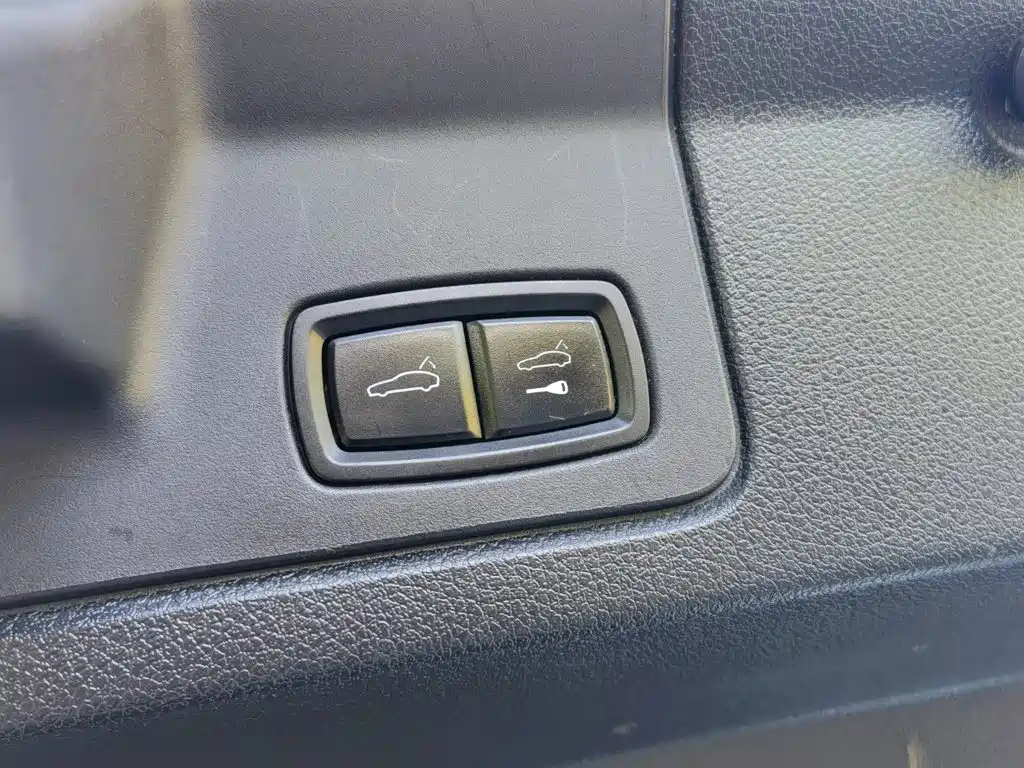 Porsche Panamera — миниатюра 30