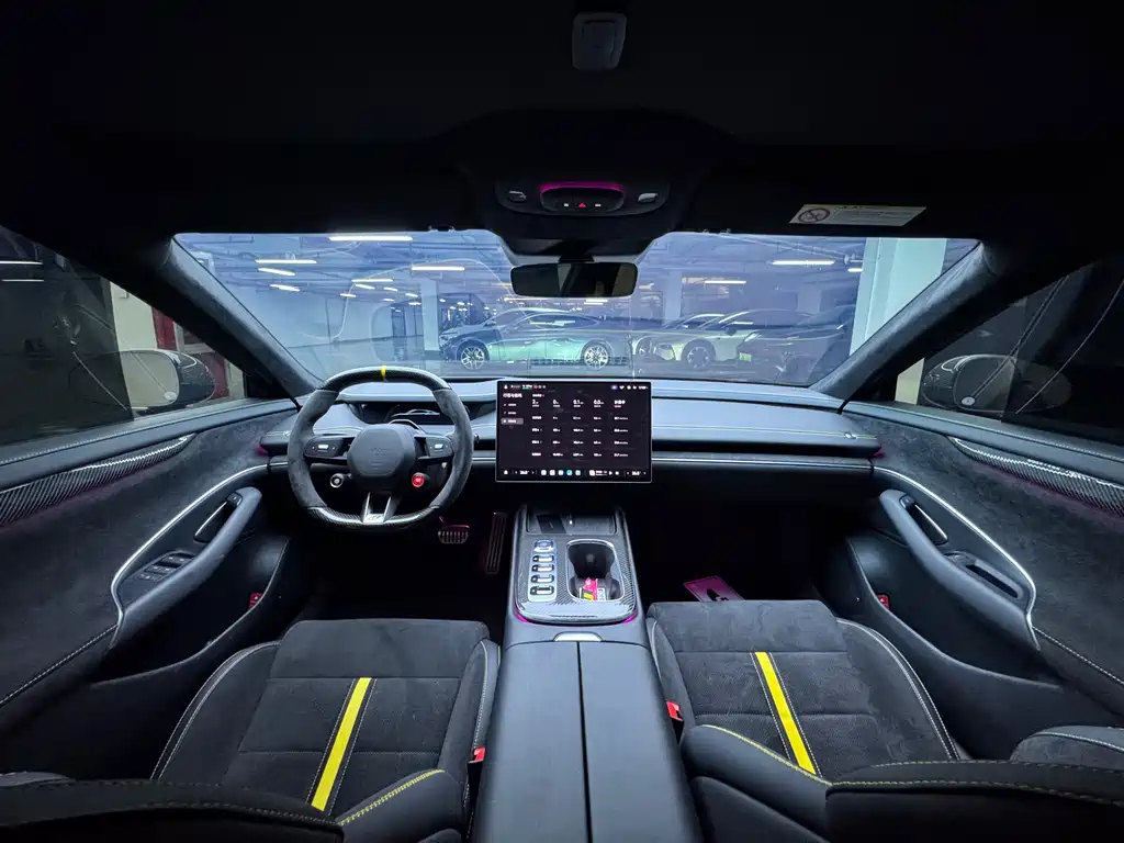 XIAOMI CAR XIAOMI SU7 ULTRA