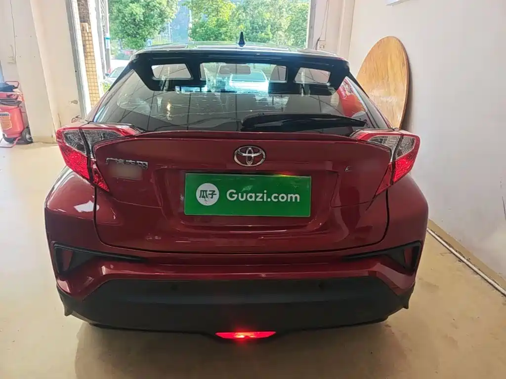 Toyota C-HR — миниатюра 6