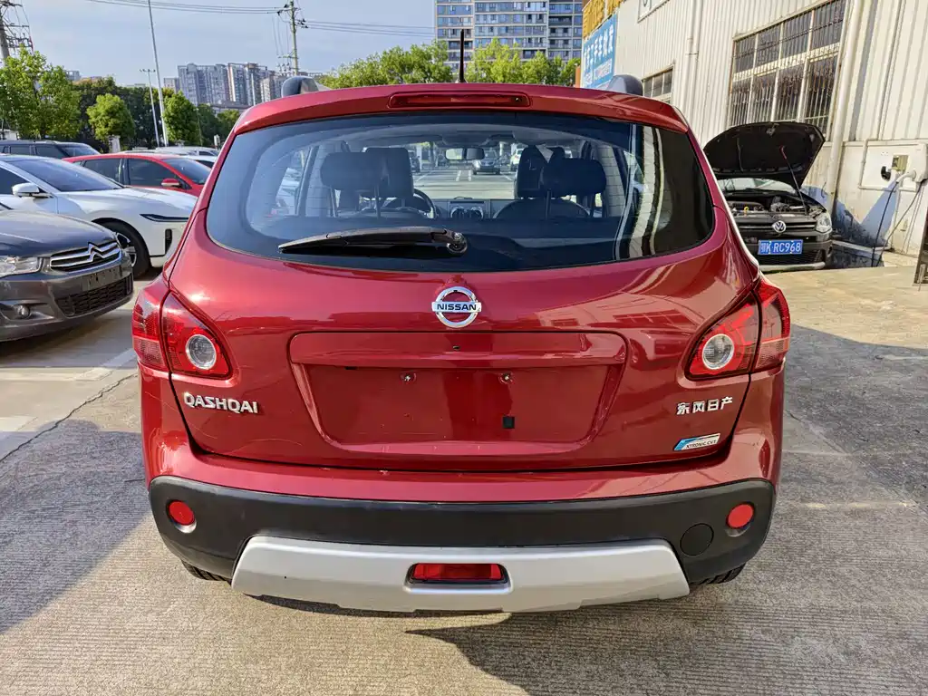 Nissan Qashqai — миниатюра 5