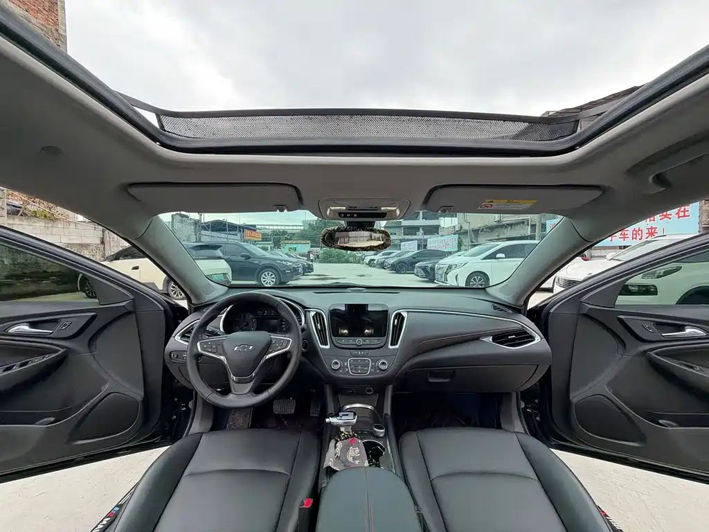 Chevrolet Malibu XL — миниатюра 10