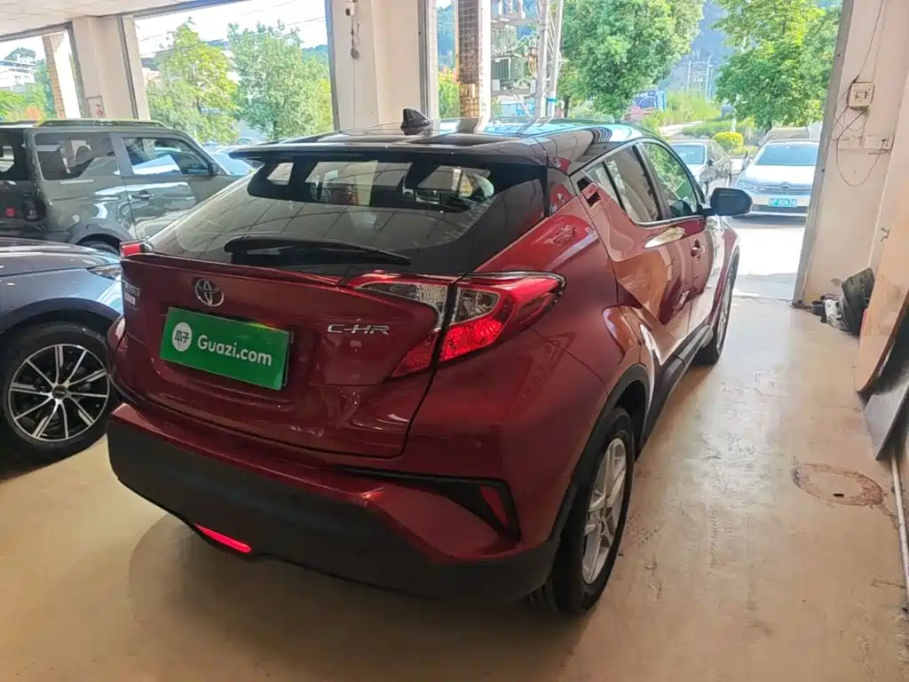 Toyota C-HR — миниатюра 7