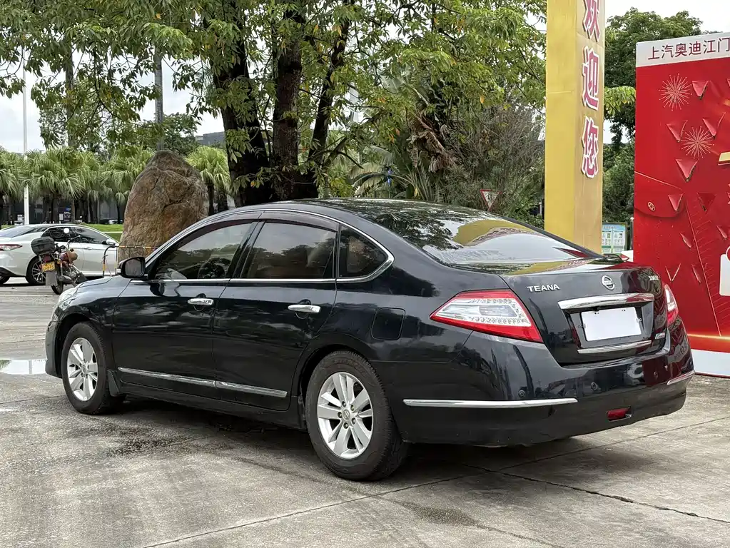 Nissan Teana — миниатюра 12