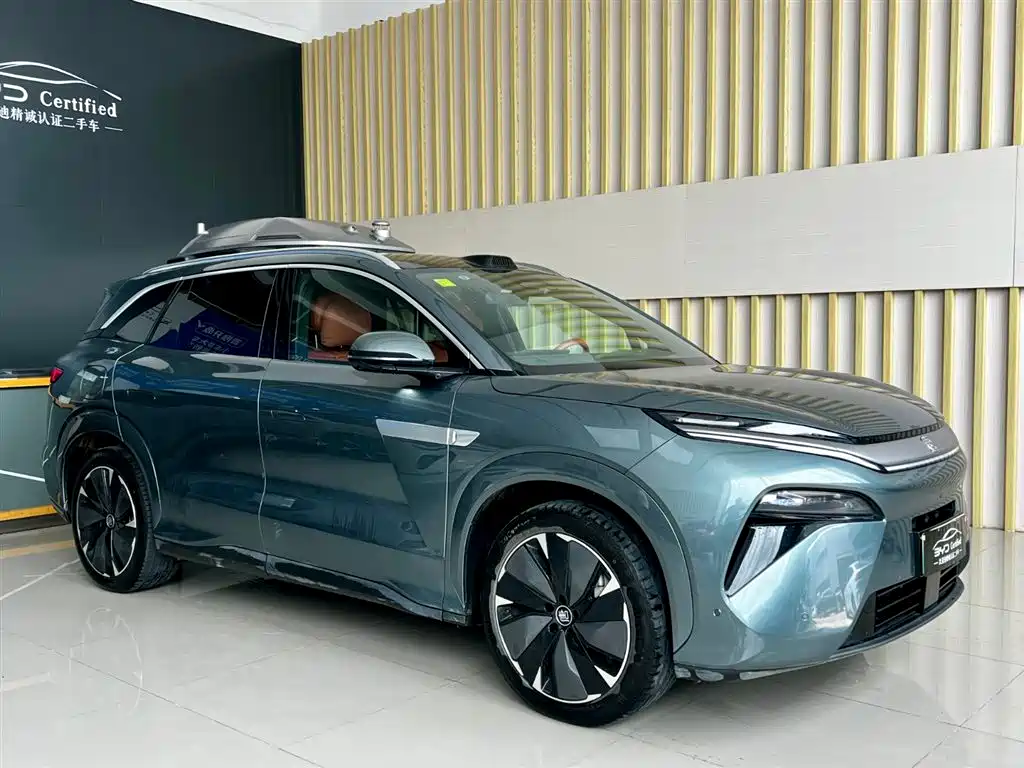 BYD Tang L L 2025 DM 175KM