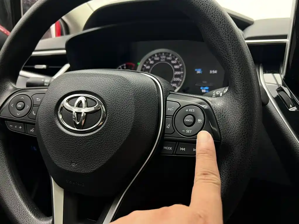 Toyota Corolla — миниатюра 20