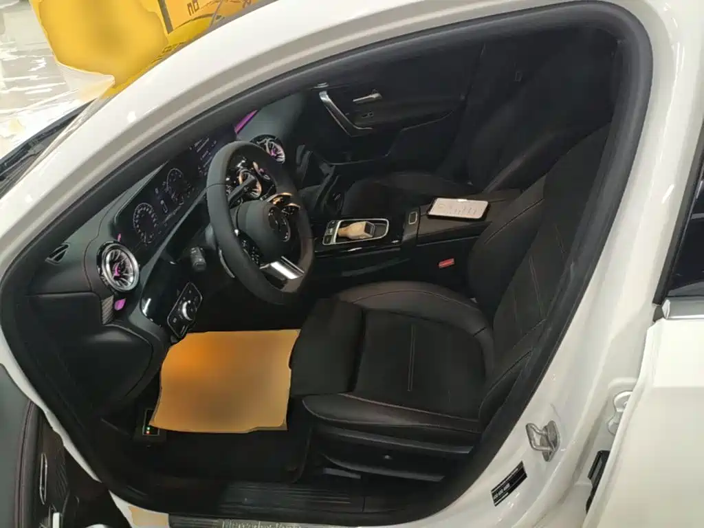 Mercedes-Benz A-Class — миниатюра 15
