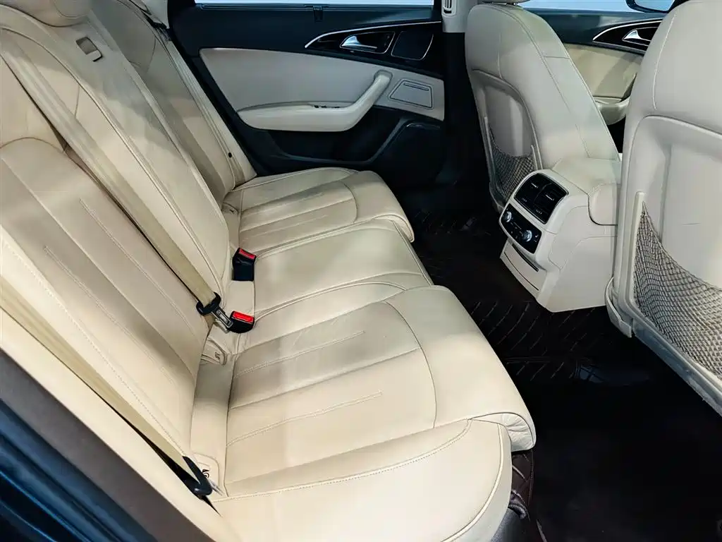 Audi A6L 2012 30 FSI Luxury