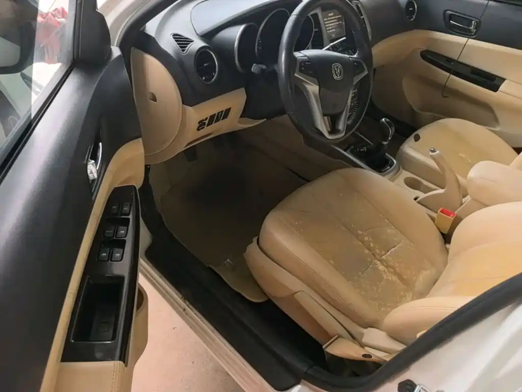 Changan Eado — миниатюра 16