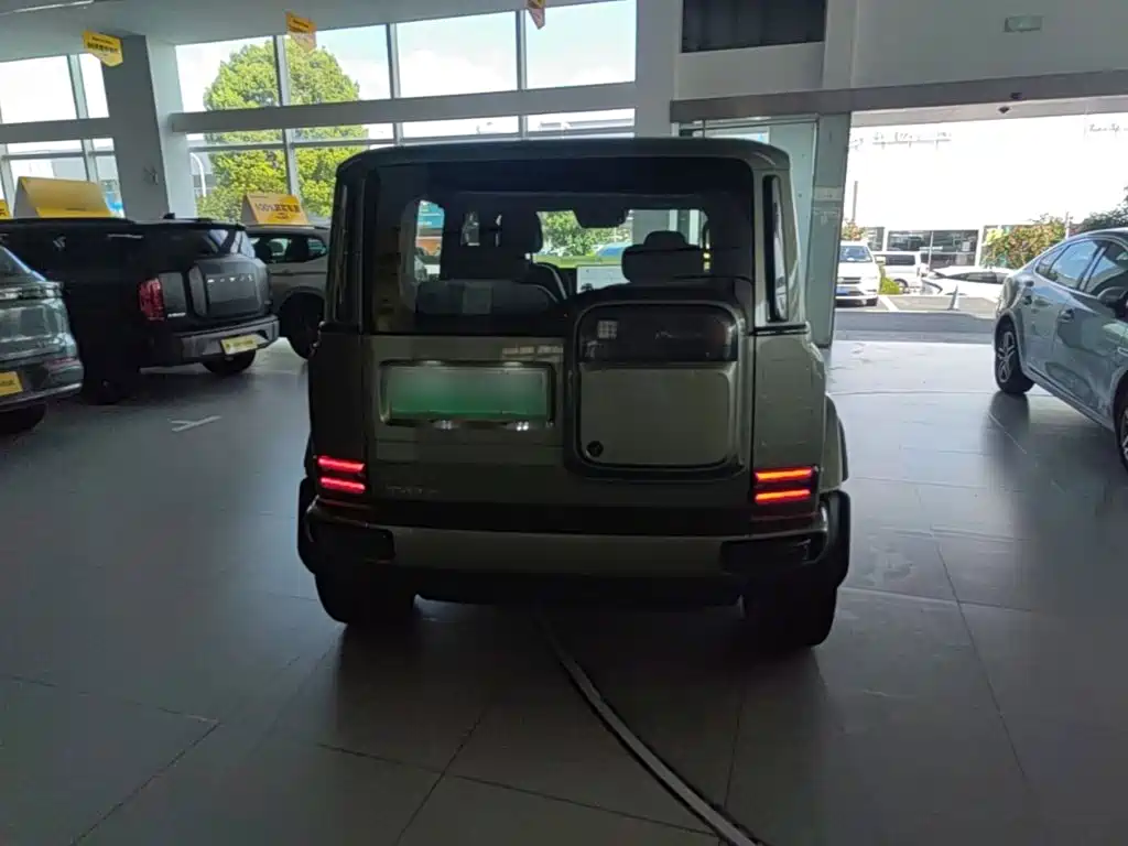 iCAR Автомобиль SuperV23 — миниатюра 6