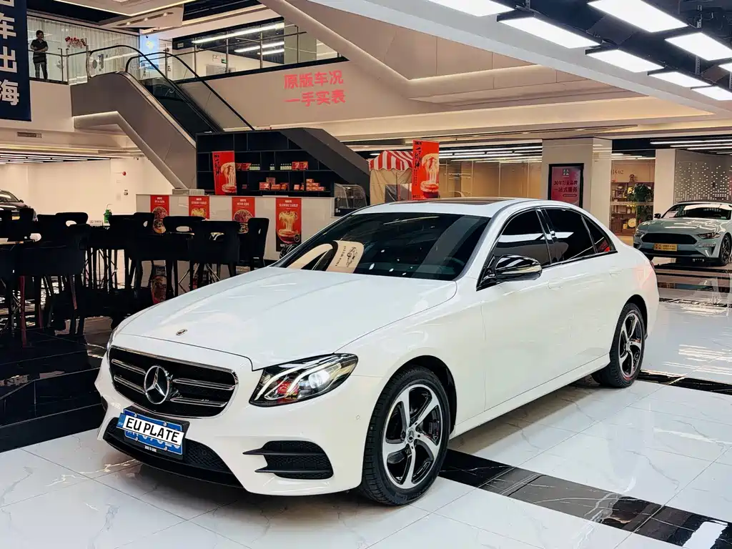 MERCEDES-BENZ E CLASS