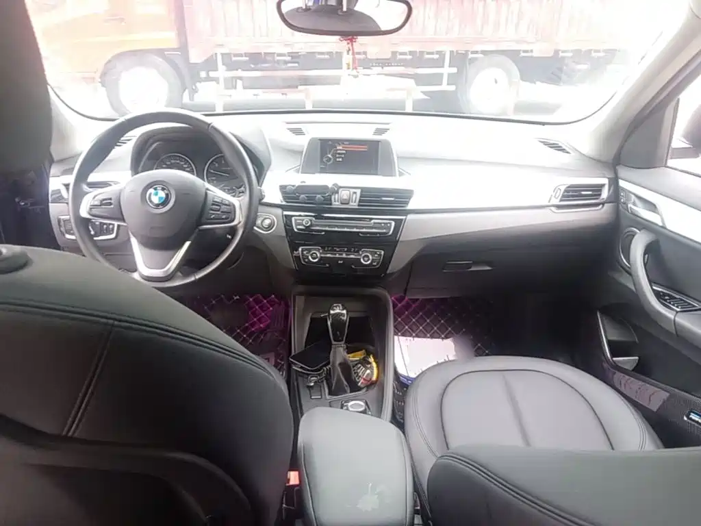 BMW X1 — миниатюра 10
