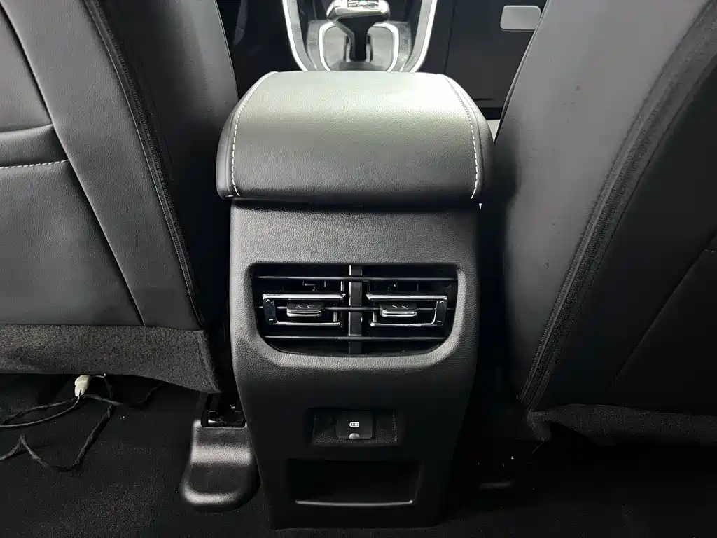 Haval M6 — миниатюра 17