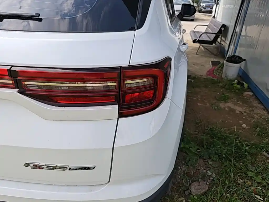 Changan CS35PLUS — миниатюра 8