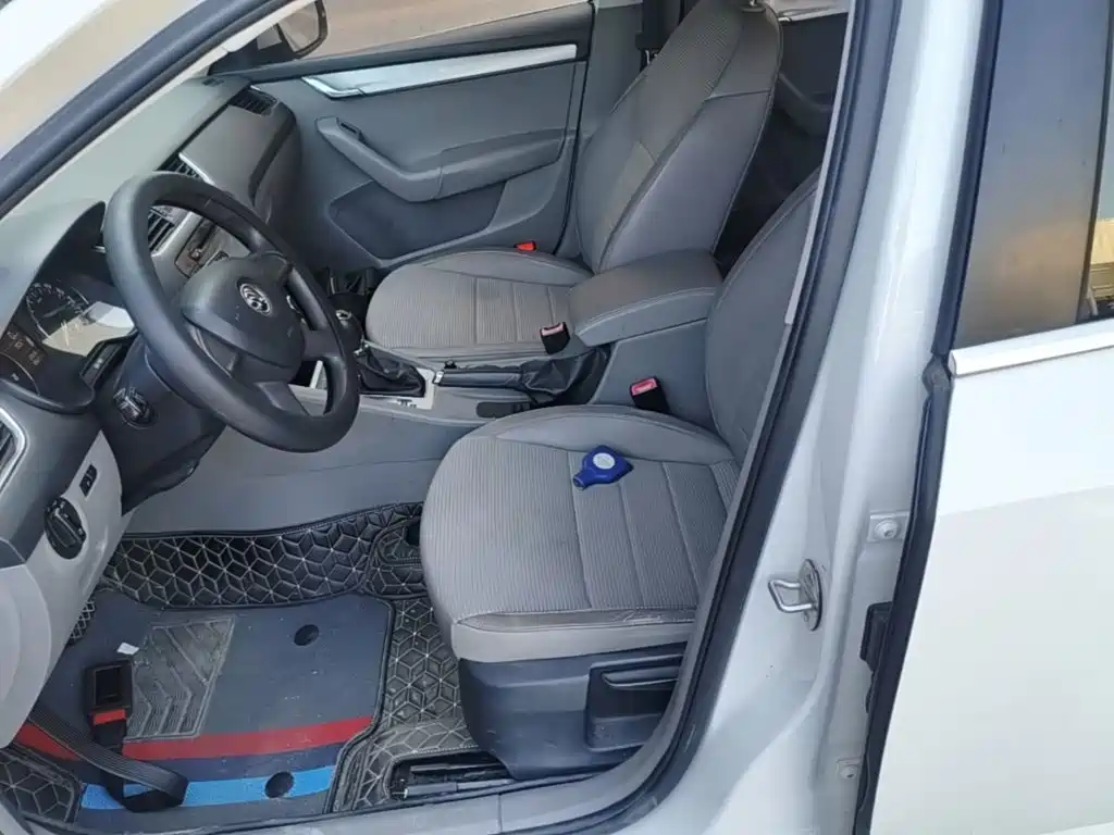 Skoda Octavia — миниатюра 15