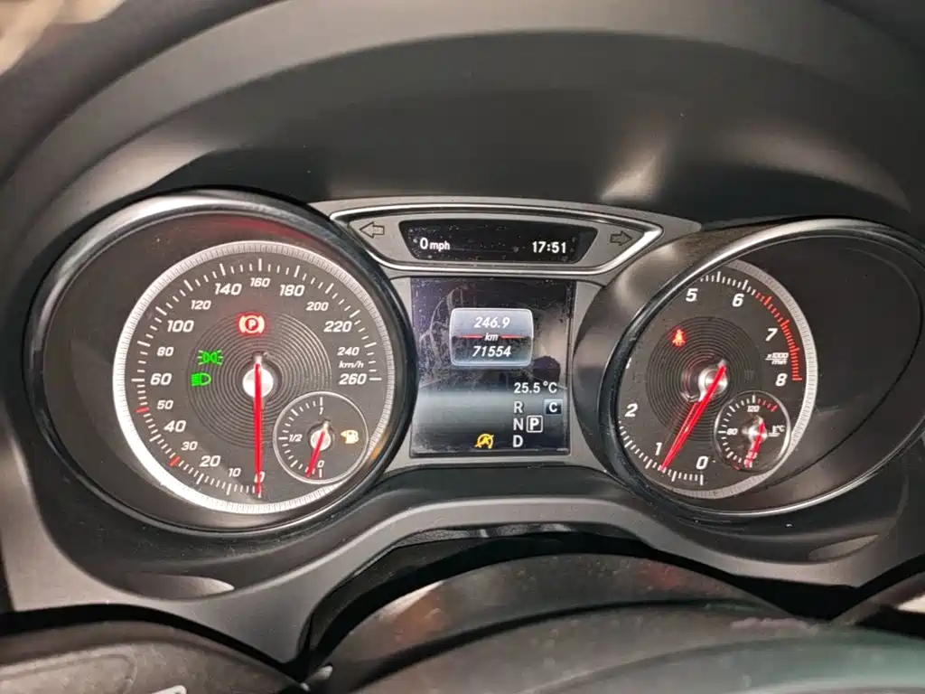 Mercedes-Benz CLA (Import) — миниатюра 12