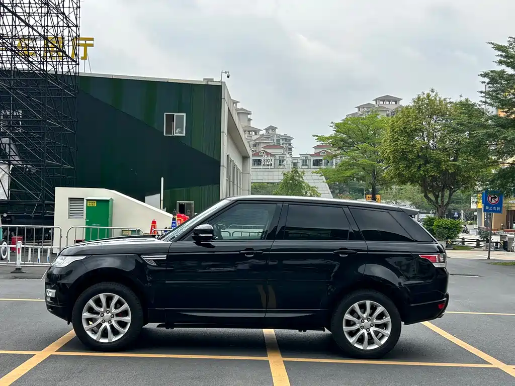 Land Rover Range Rover Sport 2014 3.0 SC V6 HSE