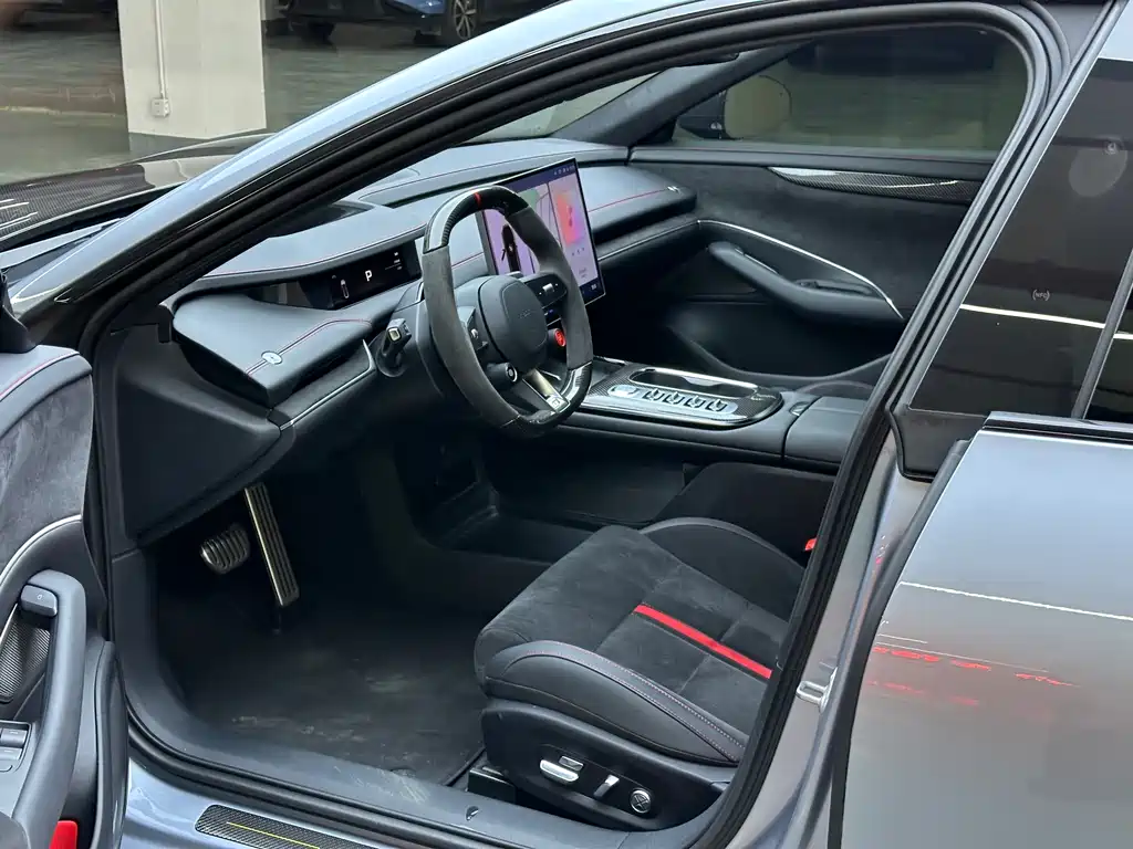 XIAOMI CAR XIAOMI SU7 ULTRA