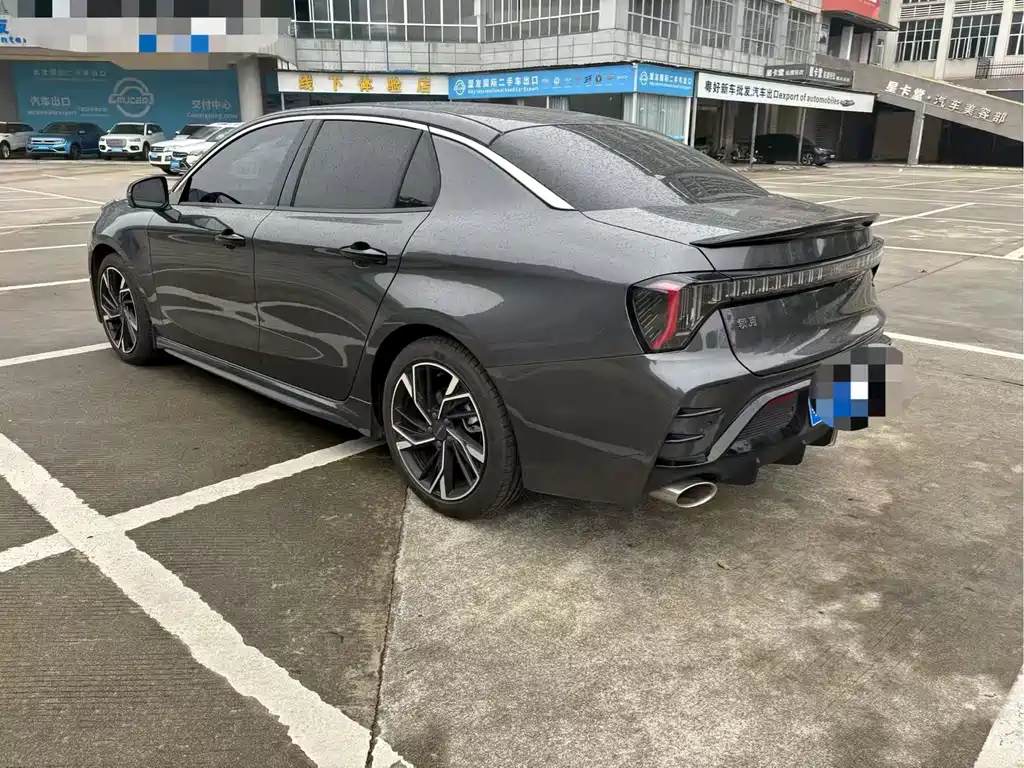 Lynk & Co 03 — миниатюра 7