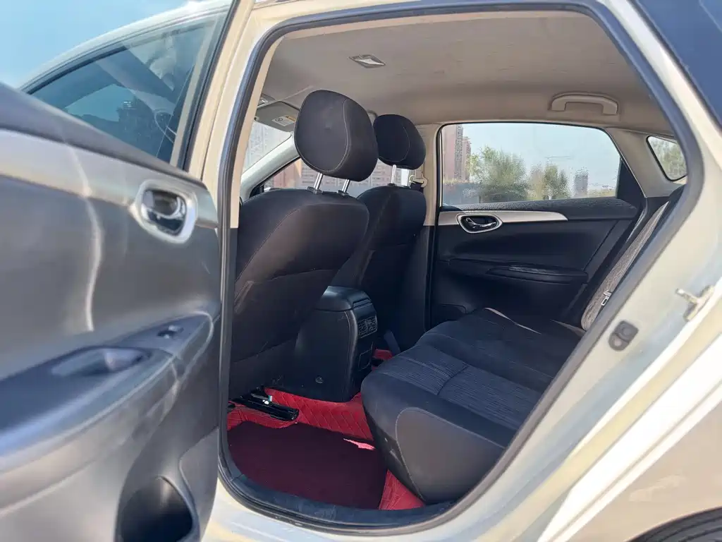 Nissan Sylphy — миниатюра 6